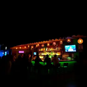 Bares em Uberlândia: Vida Noturna, Música e Lugares para Sair