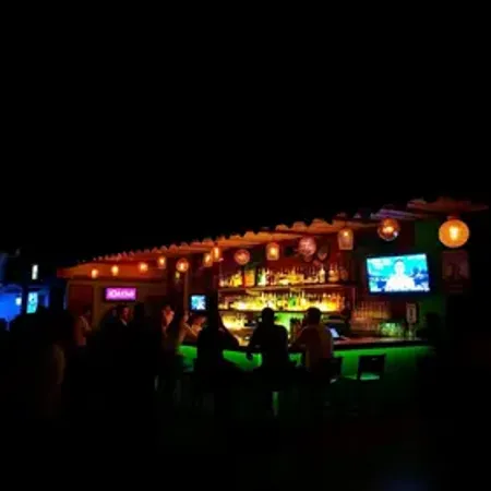 Bares em Uberlândia: Vida Noturna, Música e Lugares para Sair