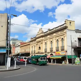 Centro de Uberlândia: Comércio, Serviços, História e Notícias